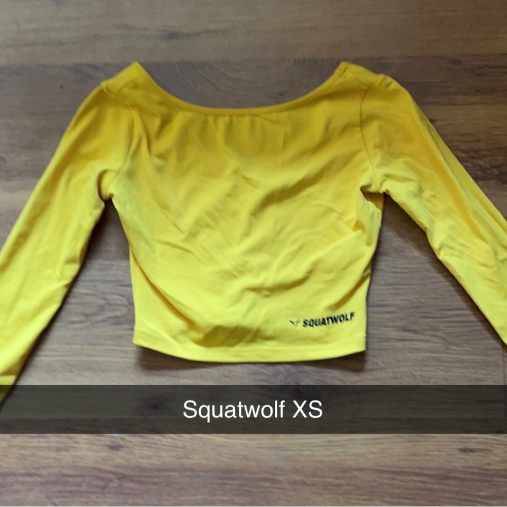 Squatwolf crop top